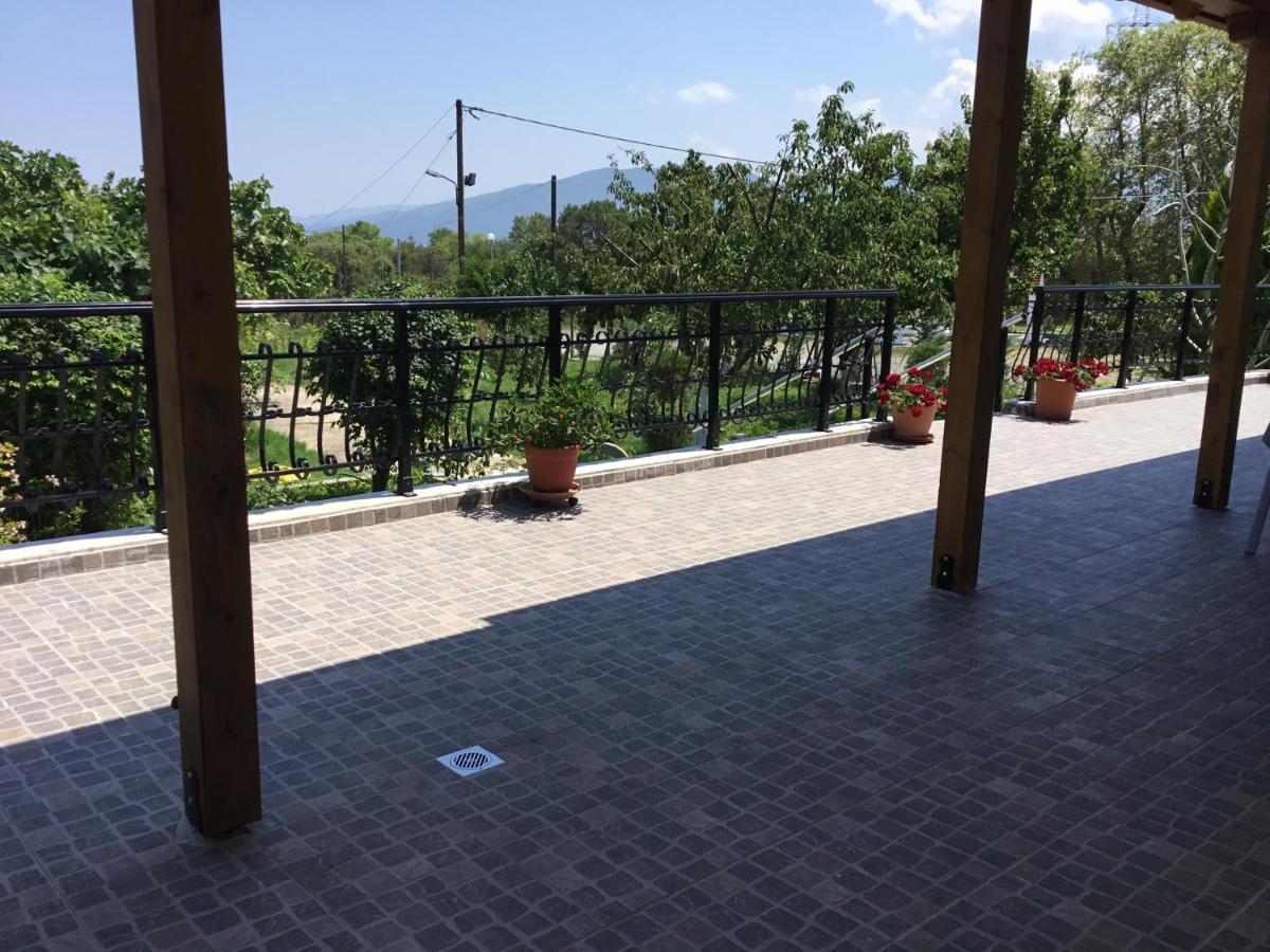 Casa Dei Fiori Villa Asproválta Eksteriør billede